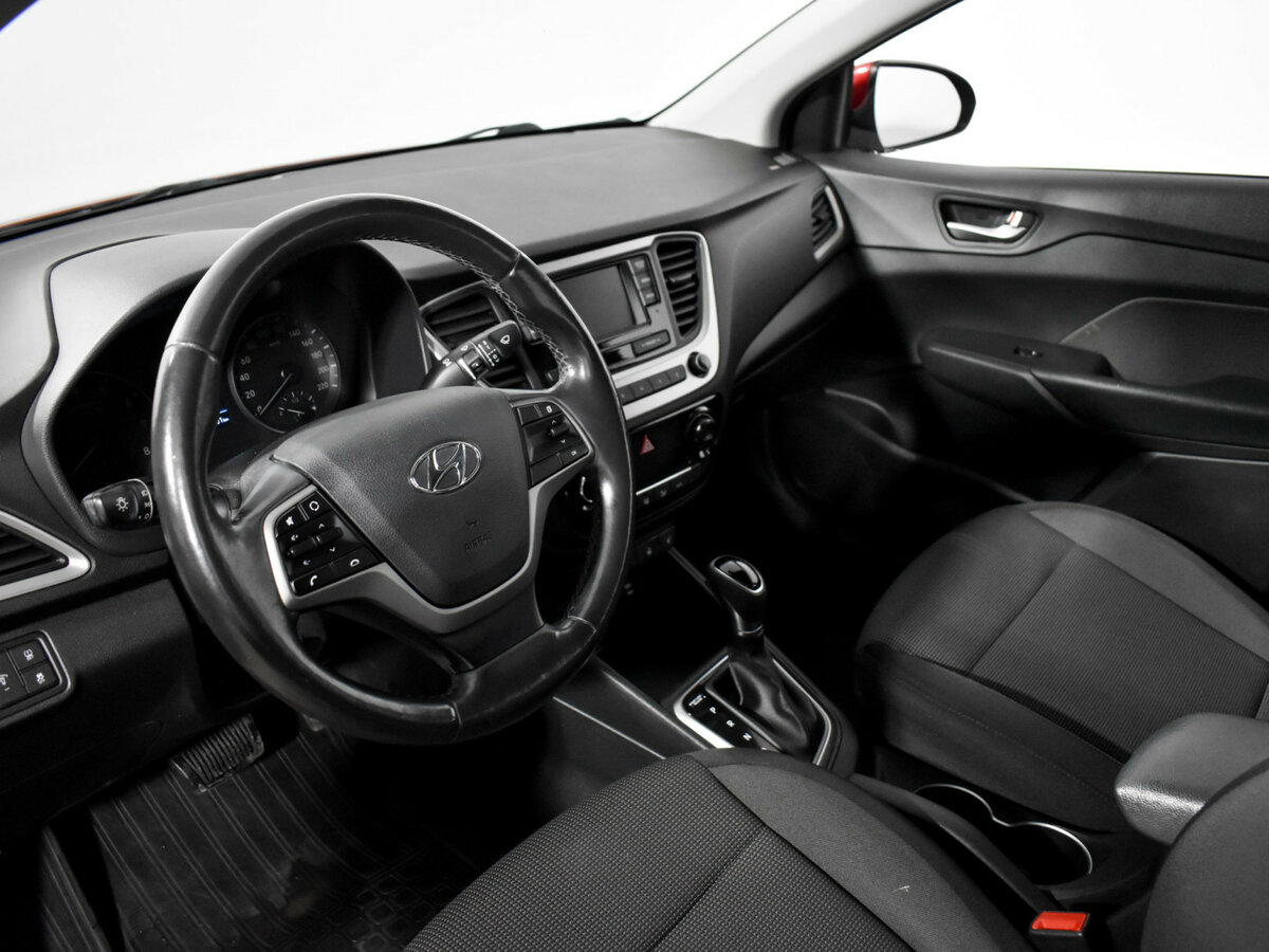 Hyundai Solaris б/у, 2017, Автоматическая. Фото: #8