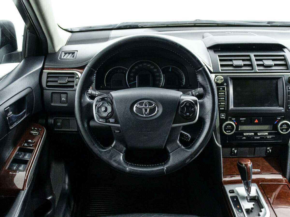 Toyota Camry б/у, 2012, Автоматическая. Фото: #19