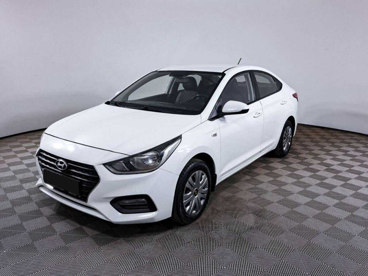 Hyundai Solaris б/у, 2017, Механическая. Посмотреть фото