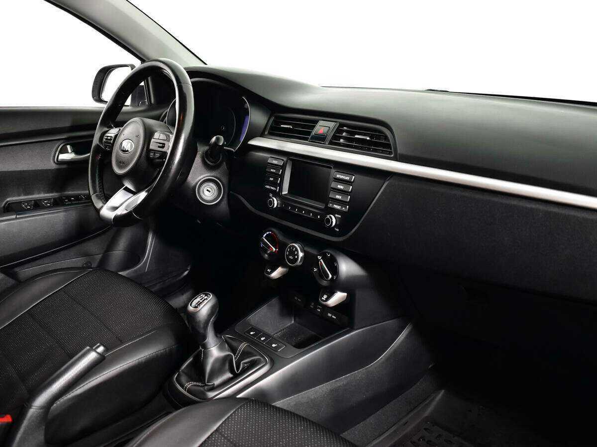 Kia Rio б/у, 2017, Механическая. Фото: #8
