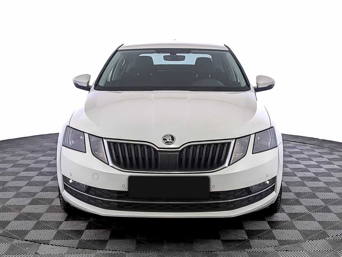 Skoda Octavia б/у, 2018, Роботизированная. Фото: #1