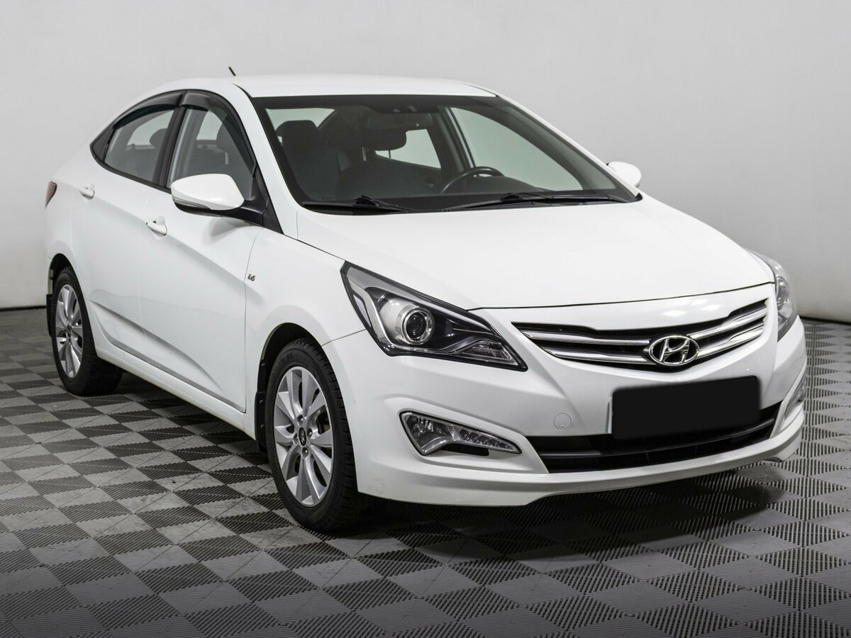 Hyundai Solaris б/у, 2015, Автоматическая. Фото: #2