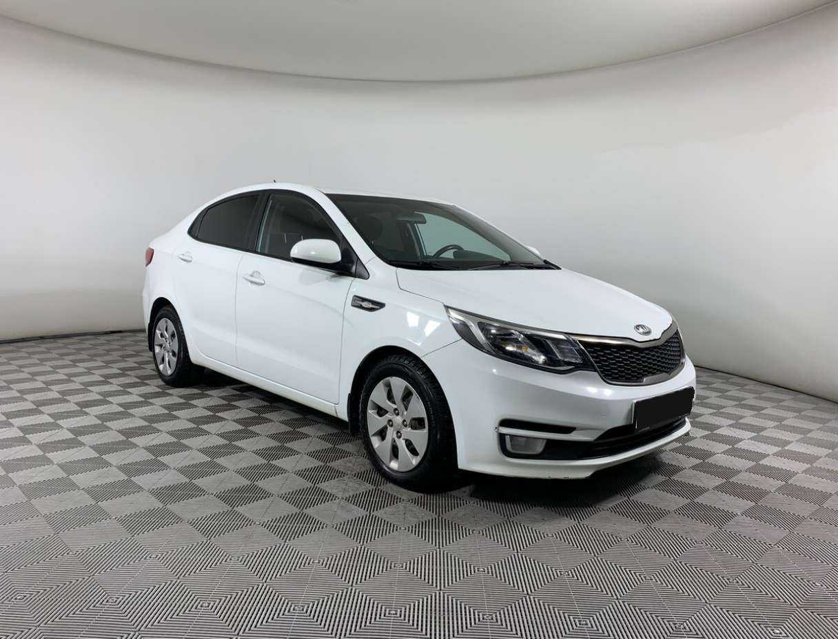 Kia Rio б/у, 2015, Автоматическая. Фото: #2