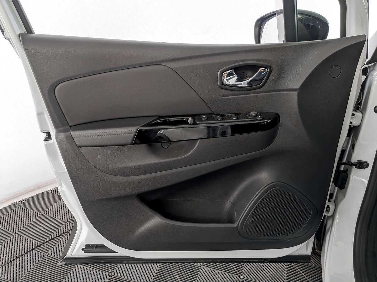 Renault Kaptur б/у, 2019, Автоматическая. Фото: #13