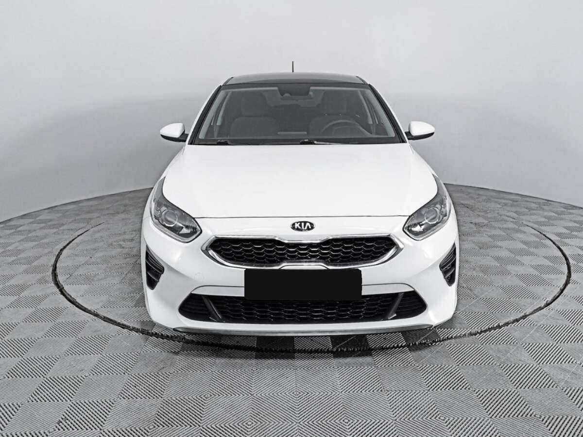 Kia Ceed б/у, 2019, Механическая. Фото: #1