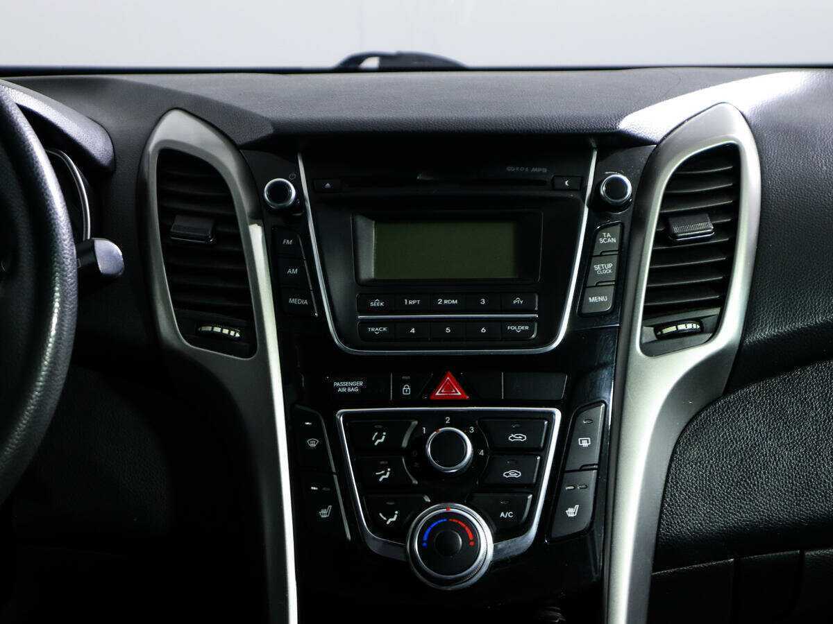 Hyundai i30 б/у, 2013, Механическая. Фото: #12