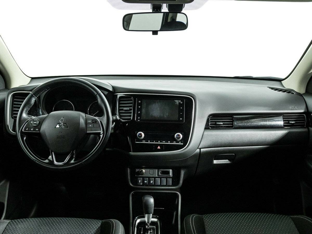 Mitsubishi Outlander б/у, 2021, Вариатор. Фото: #12