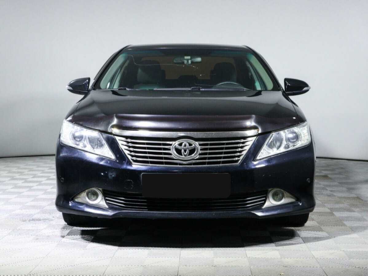 Toyota Camry б/у, 2013, Автоматическая. Фото: #1