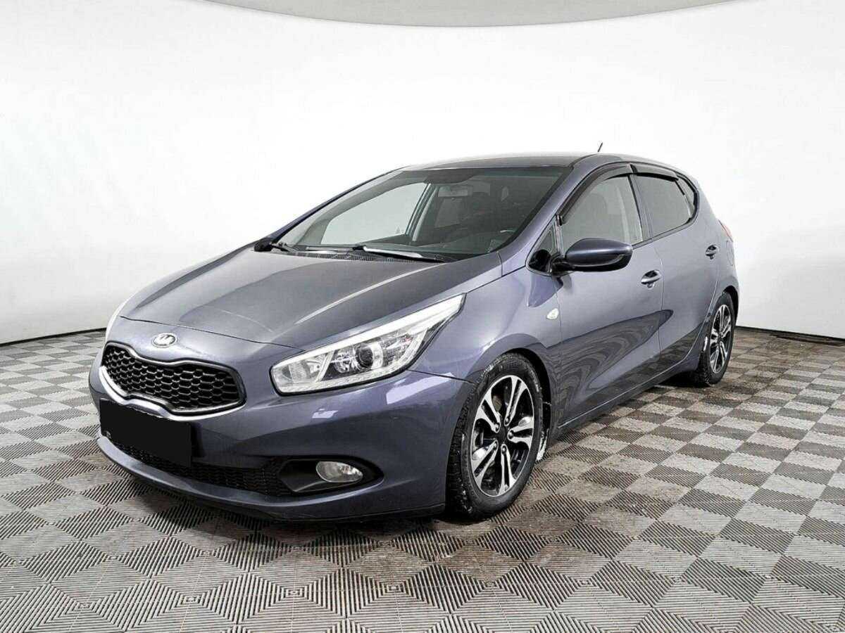 Kia Ceed б/у, 2013, Механическая. Фото: #0