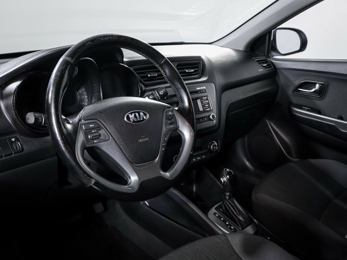 Kia Rio б/у, 2015, Автоматическая. Фото: #10