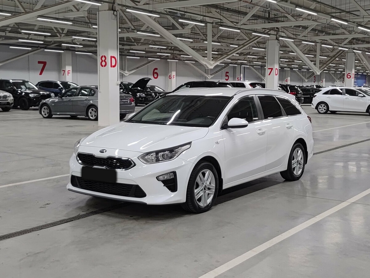 Kia Ceed б/у, 2019, Роботизированная. Посмотреть фото
