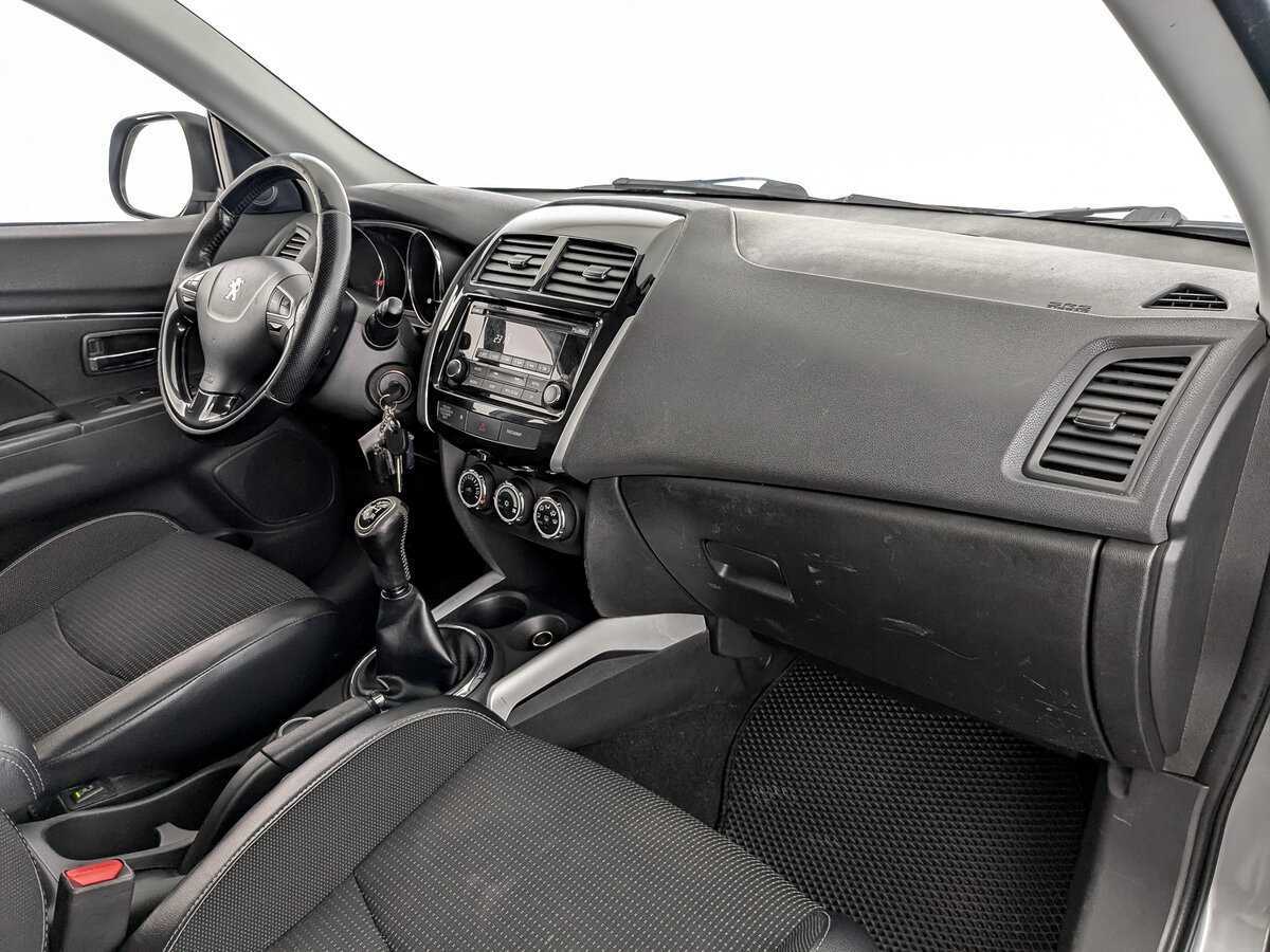 Peugeot 4008 б/у, 2014, Механическая. Фото: #10