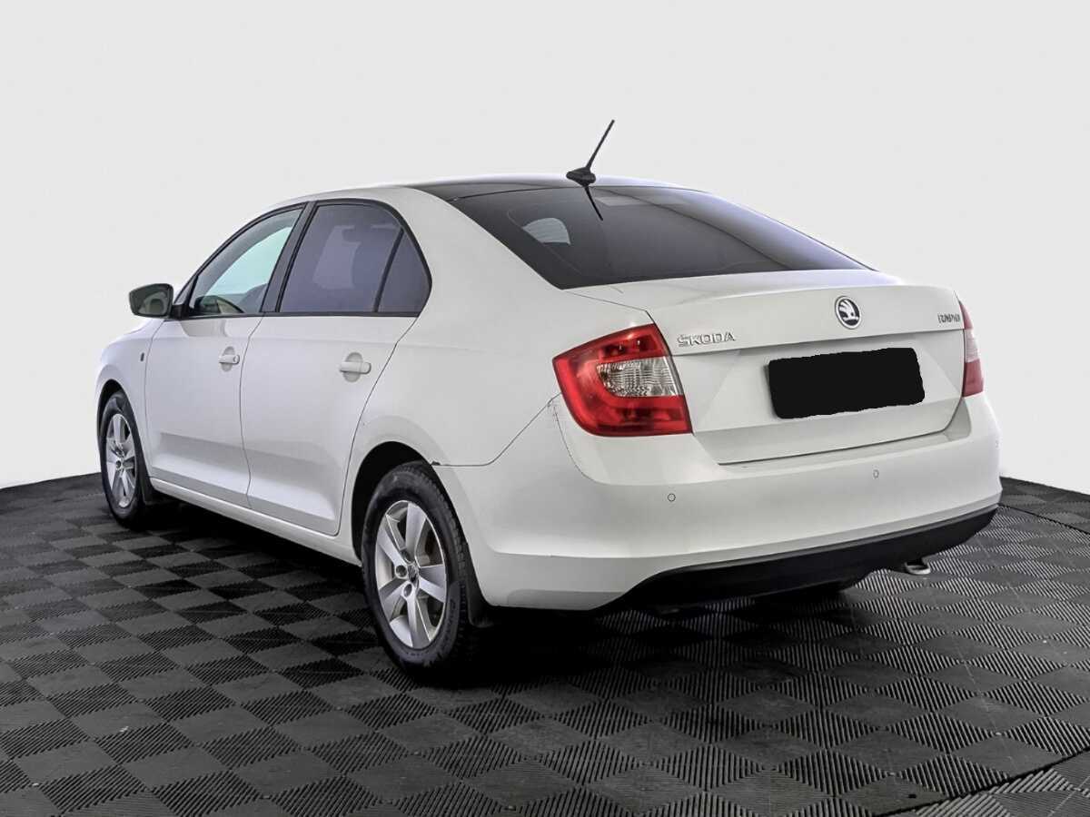 Skoda Rapid б/у, 2017, Механическая. Фото: #6