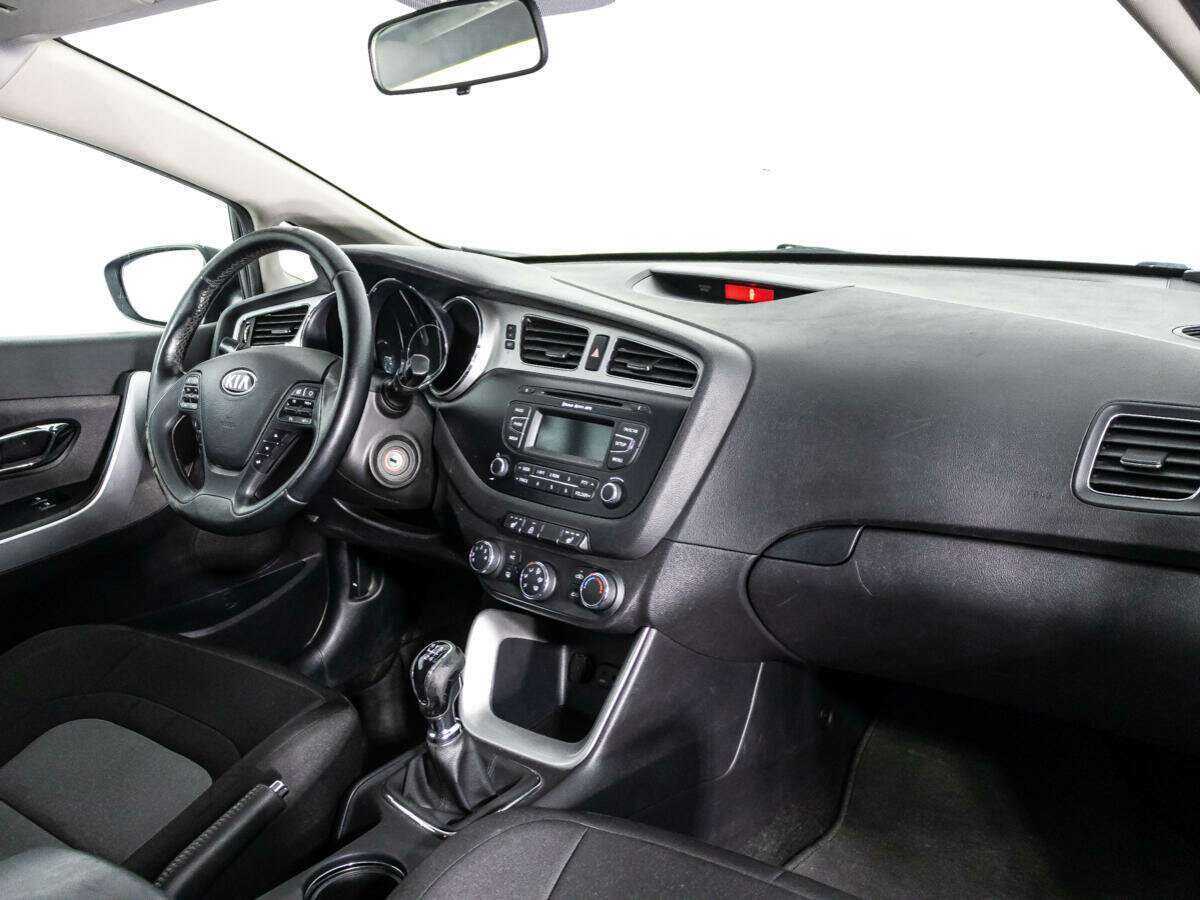 Kia Ceed б/у, 2014, Механическая. Фото: #8
