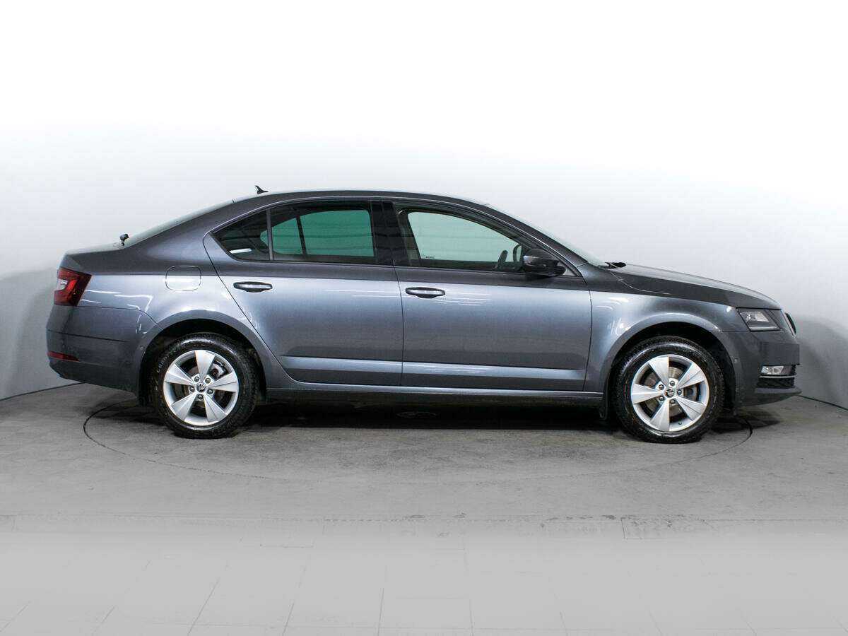 Skoda Octavia б/у, 2020, Автоматическая. Фото: #3