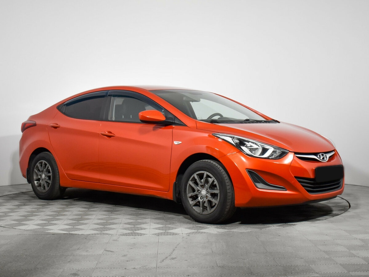 Hyundai Elantra б/у, 2015, Автоматическая. Фото: #2