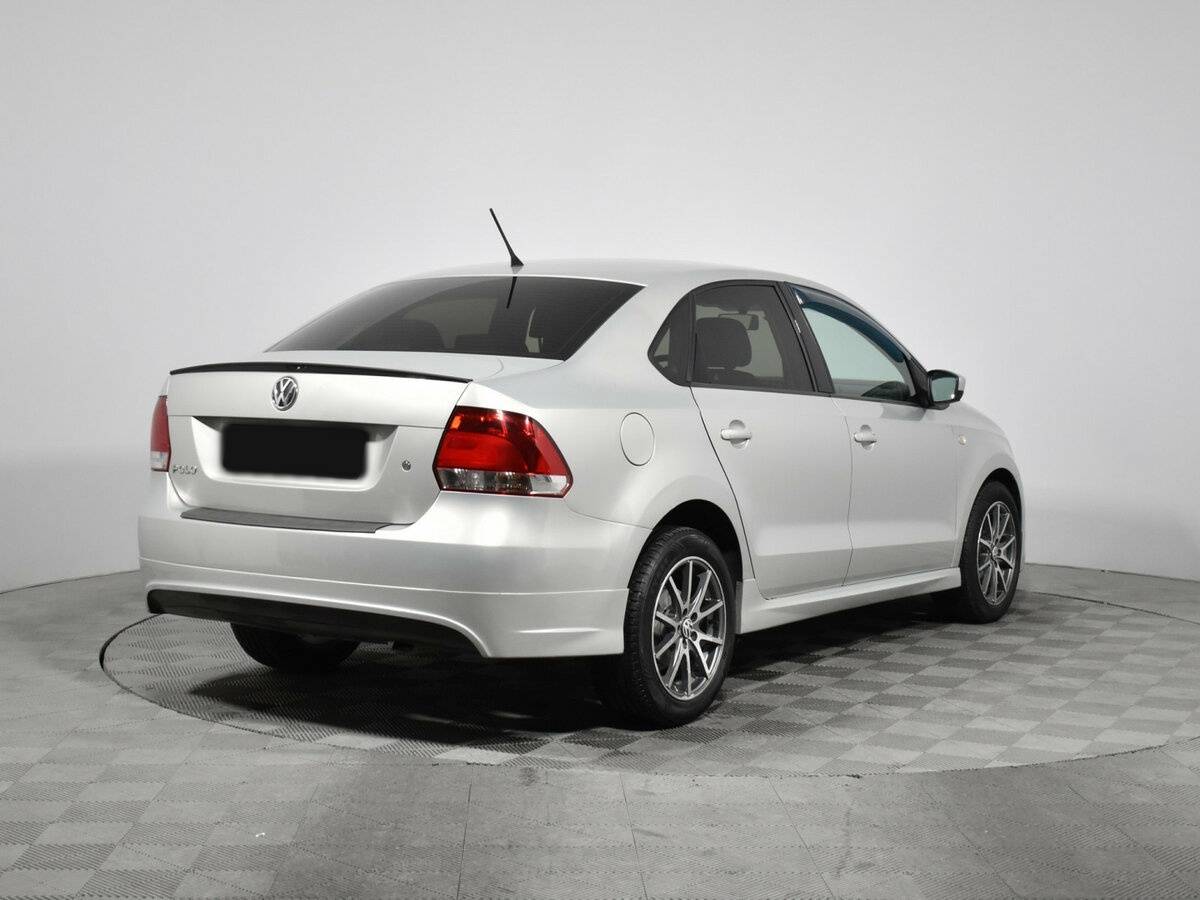 Volkswagen Polo б/у, 2014, Механическая. Фото: #4