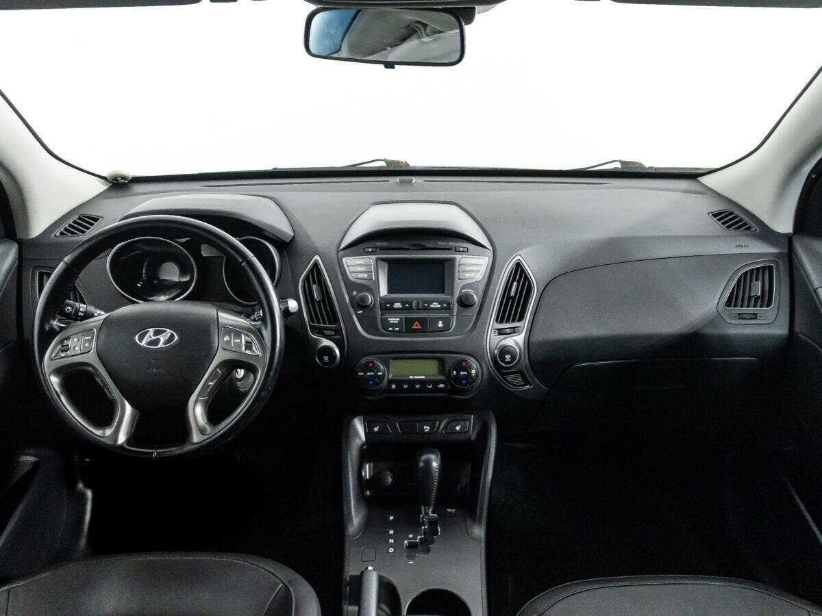 Hyundai ix35 б/у, 2014, Автоматическая. Фото: #12