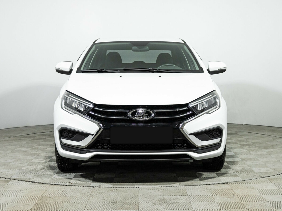 Lada (ВАЗ) Vesta б/у, 2023, Механическая. Фото: #1