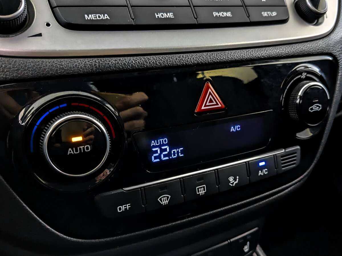 Hyundai Solaris б/у, 2019, Автоматическая. Фото: #19