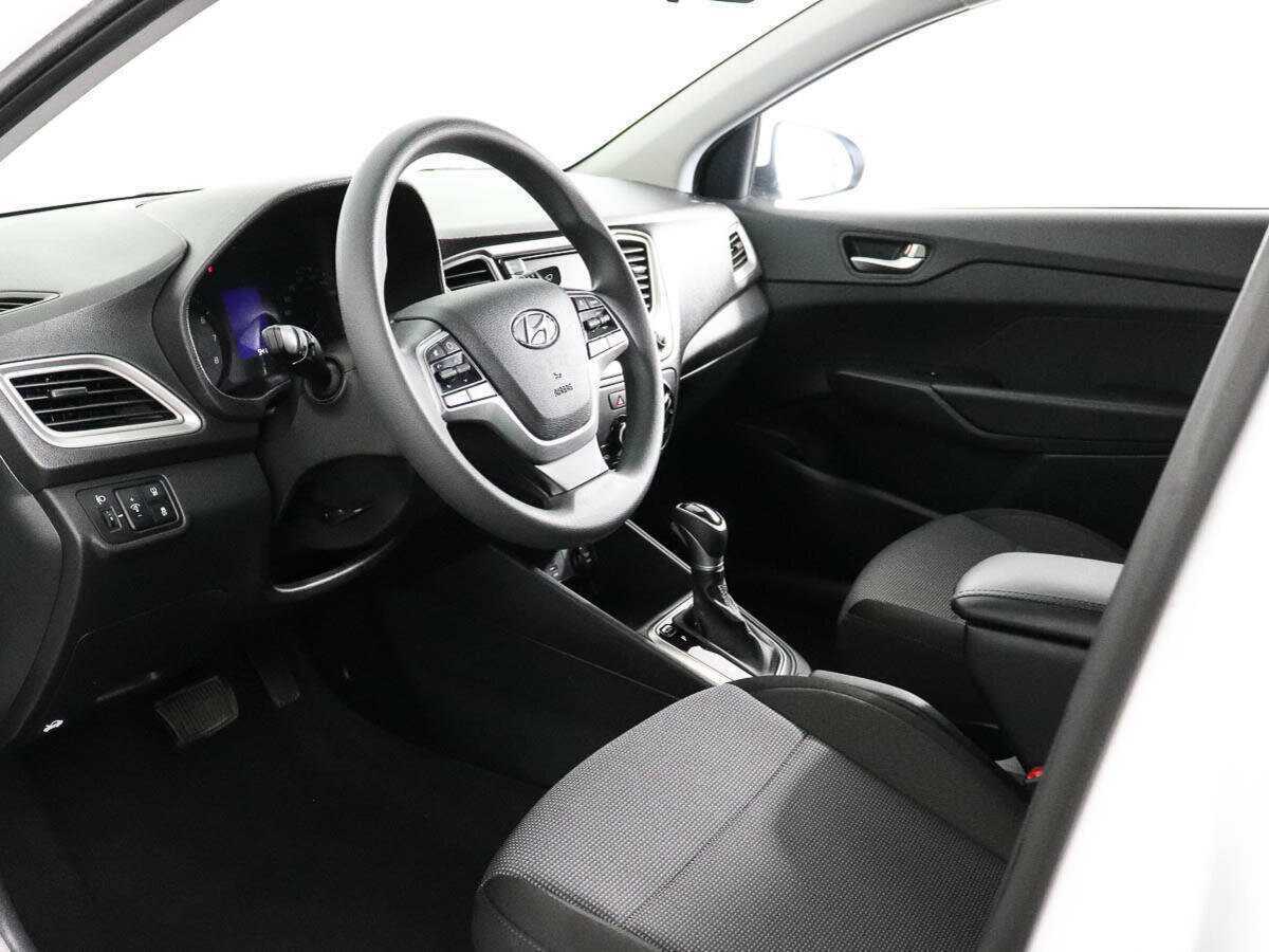Hyundai Solaris б/у, 2021, Автоматическая. Фото: #7