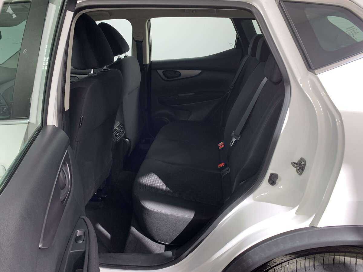 Nissan Qashqai б/у, 2015, Механическая. Фото: #7