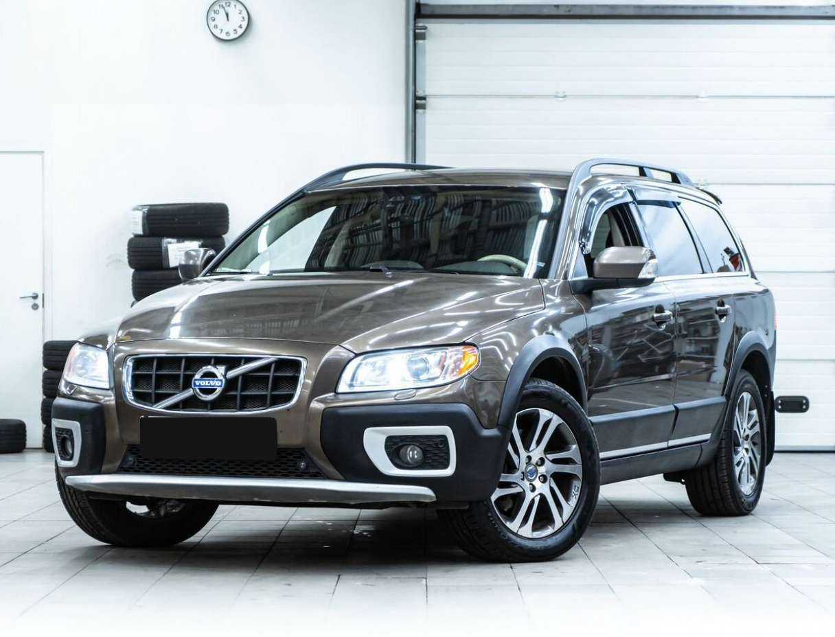 Volvo XC70 б/у, 2012, Автоматическая. Фото: #0
