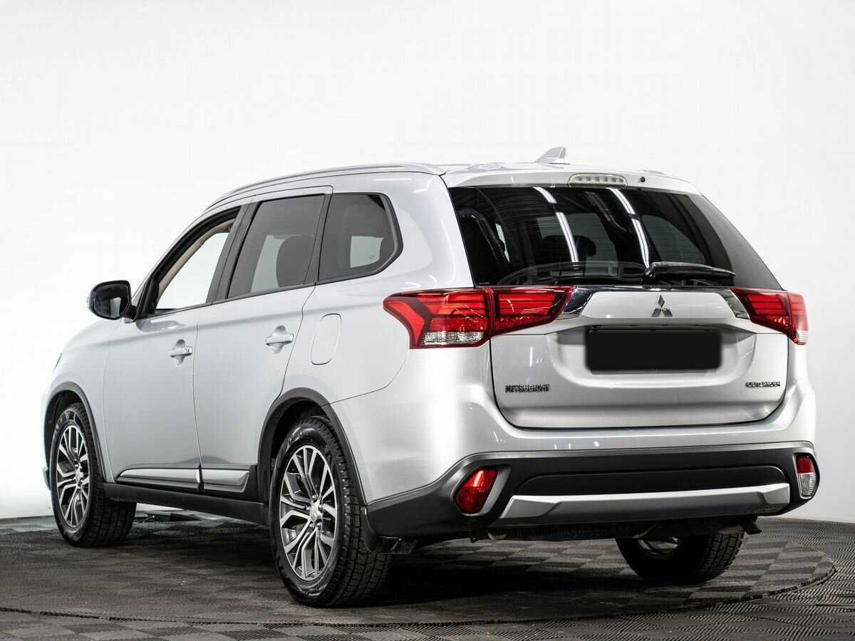 Mitsubishi Outlander б/у, 2018, Вариатор. Фото: #5