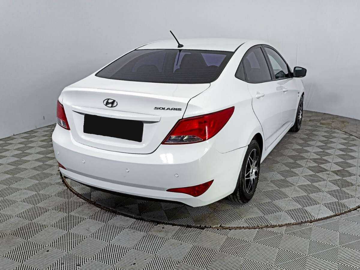 Hyundai Solaris б/у, 2015, Автоматическая. Фото: #4