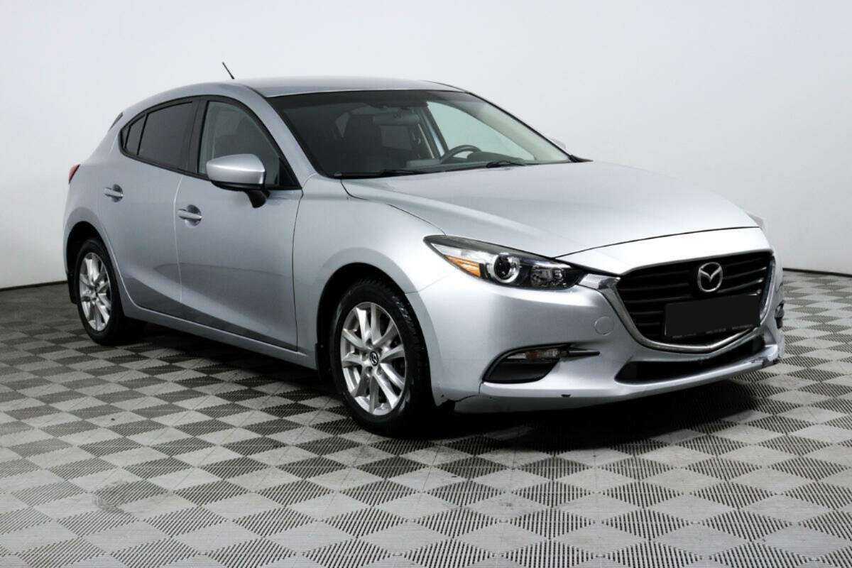 Mazda 3 б/у, 2016, Автоматическая. Фото: #2