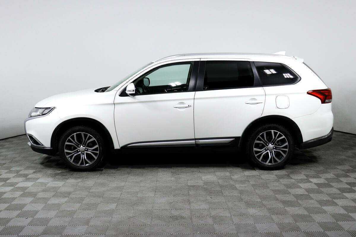Mitsubishi Outlander б/у, 2018, Вариатор. Фото: #5