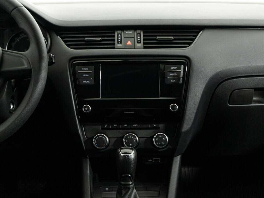 Skoda Octavia б/у, 2018, Автоматическая. Фото: #13