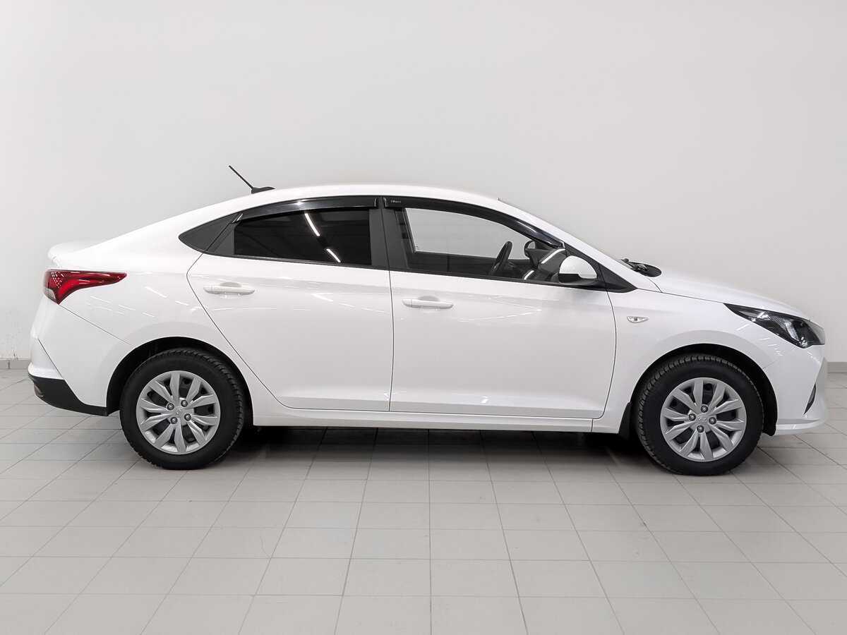 Hyundai Solaris б/у, 2021, Автоматическая. Фото: #3
