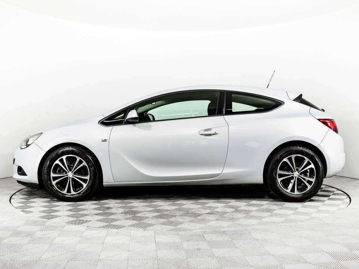 Opel Astra б/у, 2012, Механическая. Фото: #7