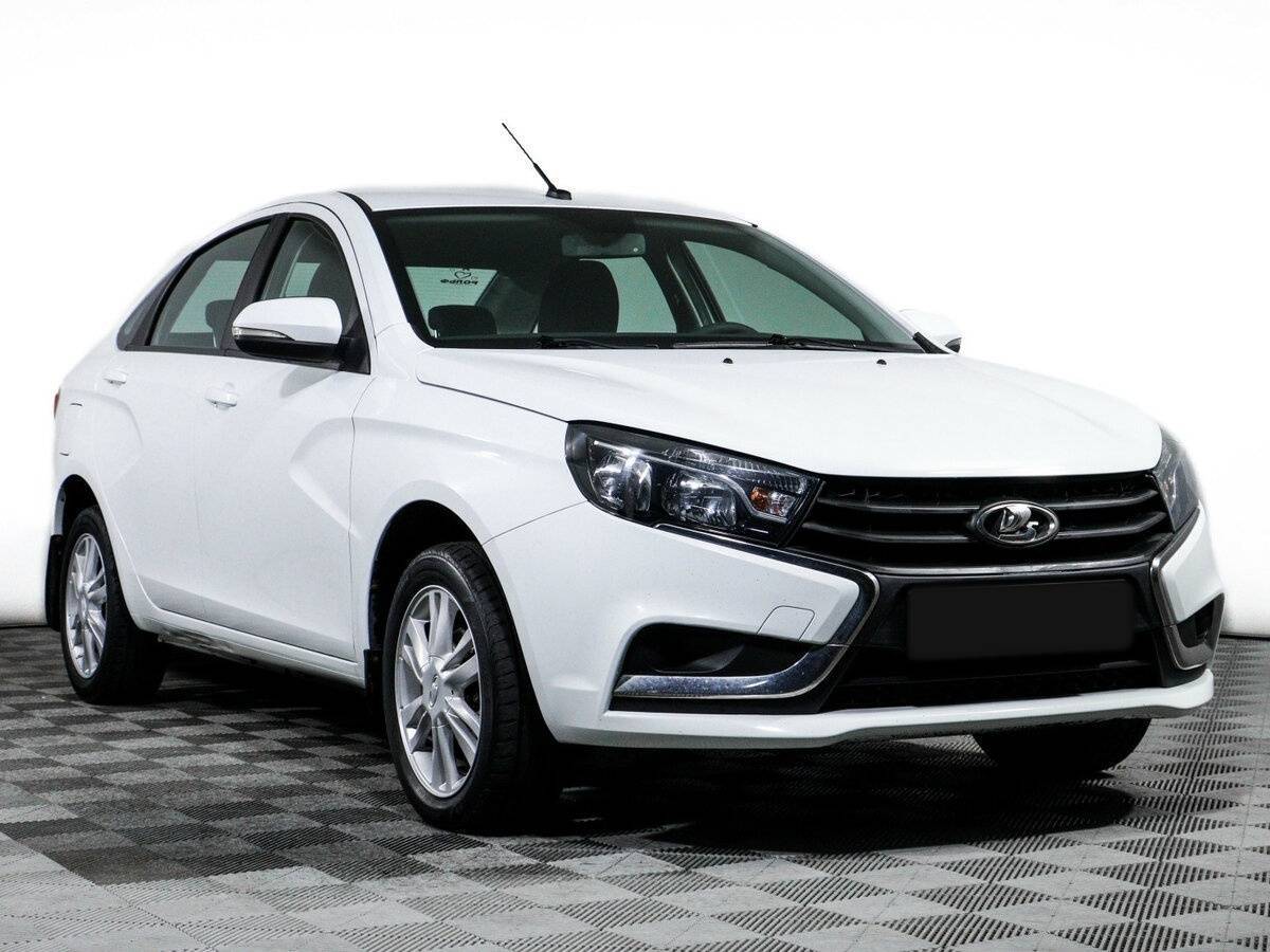 Lada (ВАЗ) Vesta б/у, 2018, Механическая. Фото: #2