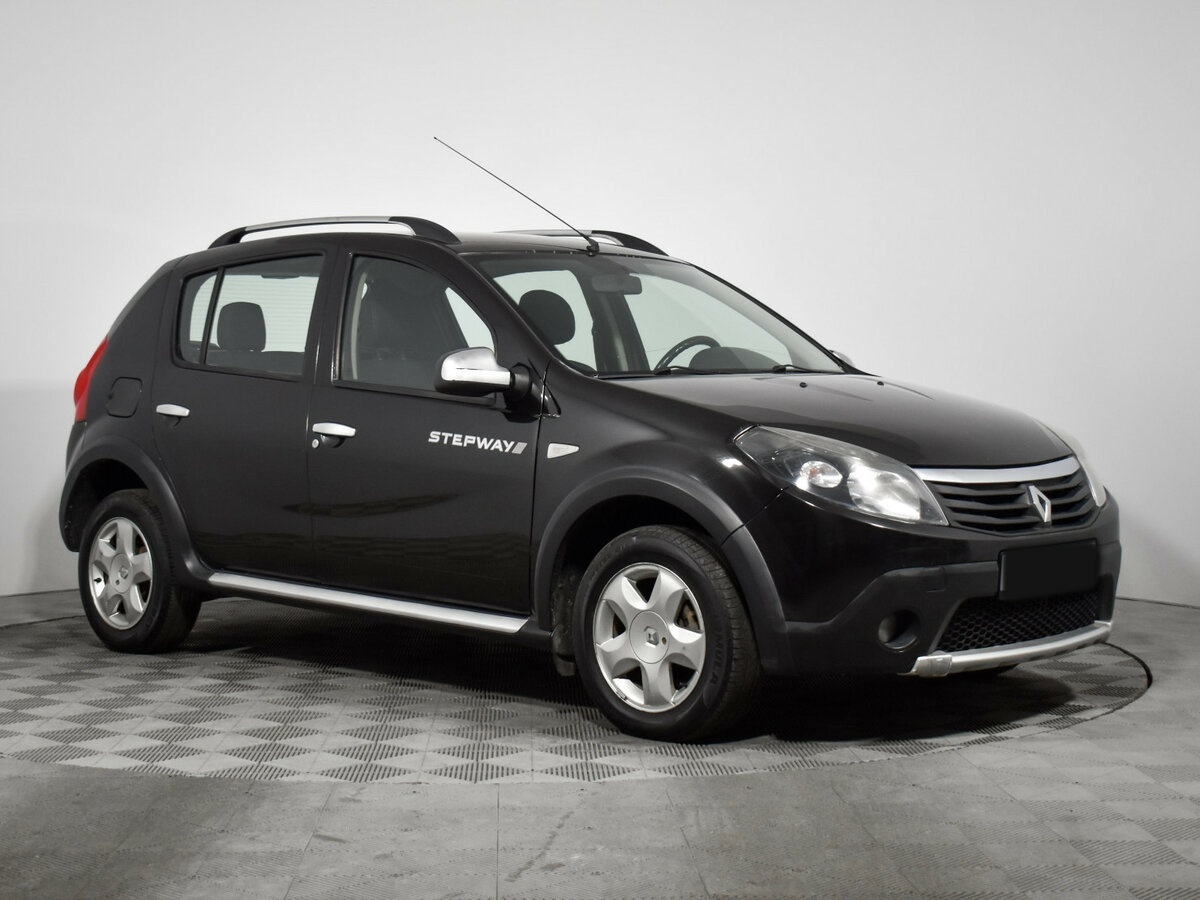 Renault Sandero б/у, 2012, Механическая. Фото: #2