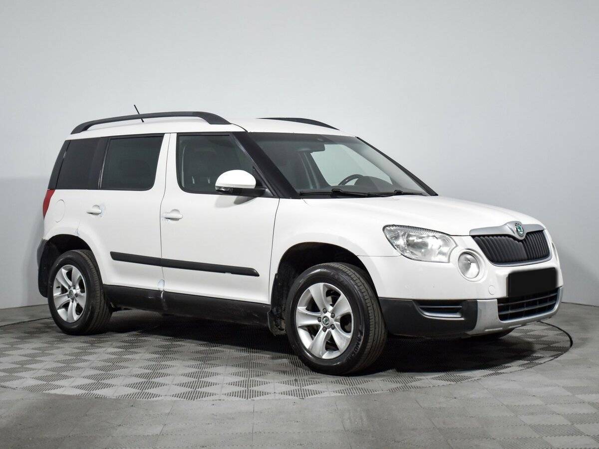 Skoda Yeti б/у, 2013, Роботизированная. Фото: #2
