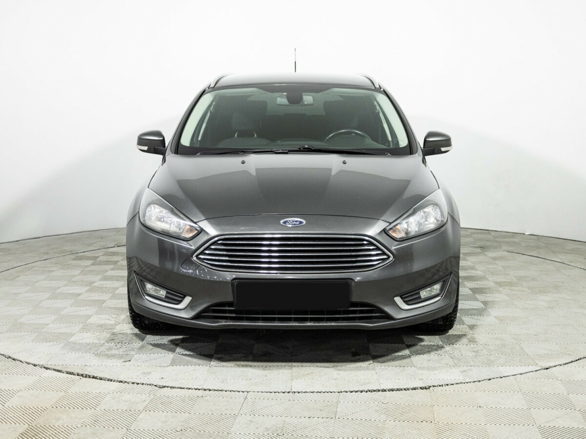 Ford Focus б/у, 2017, Механическая. Фото: #1