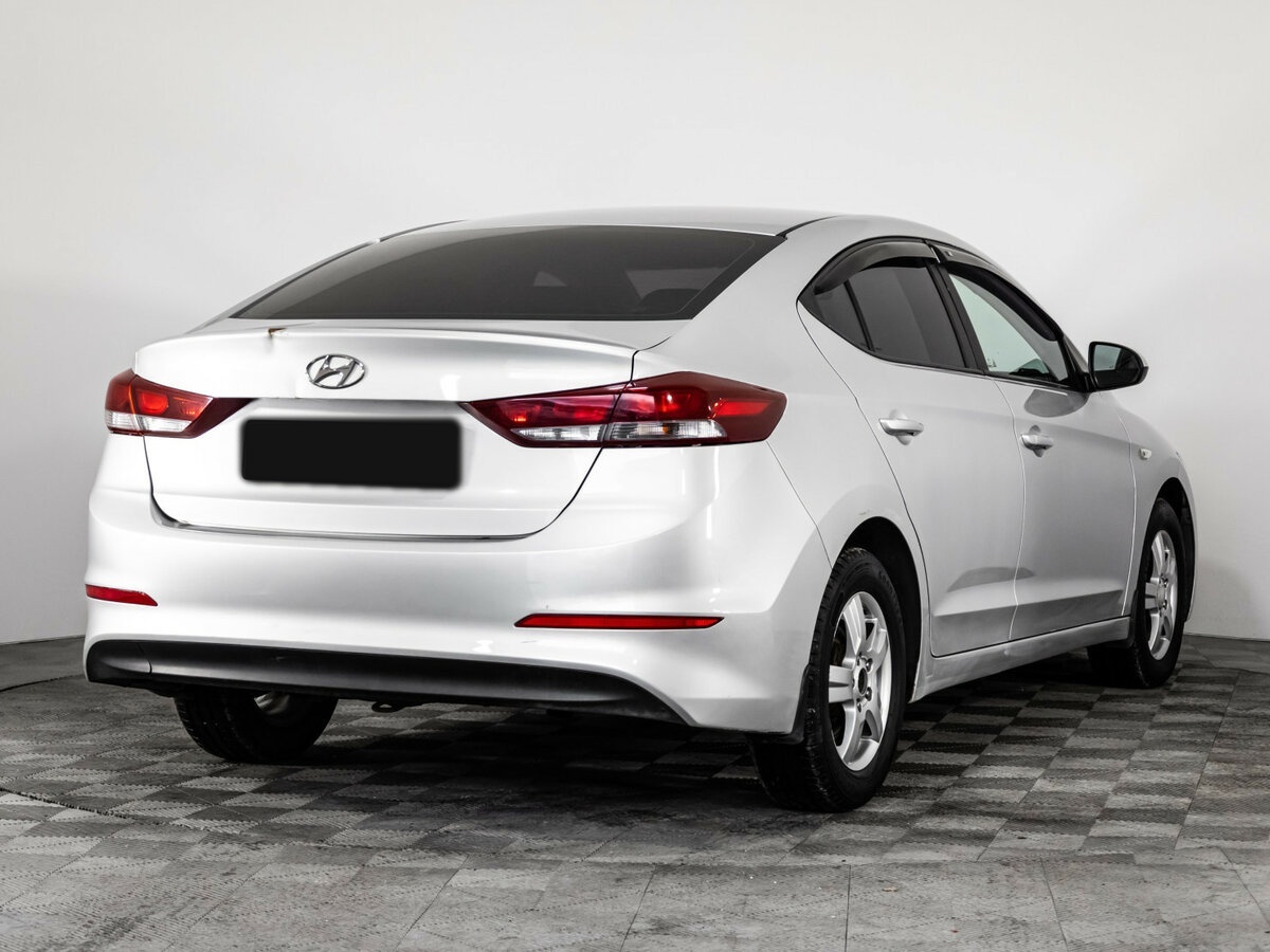 Hyundai Elantra б/у, 2016, Механическая. Фото: #3