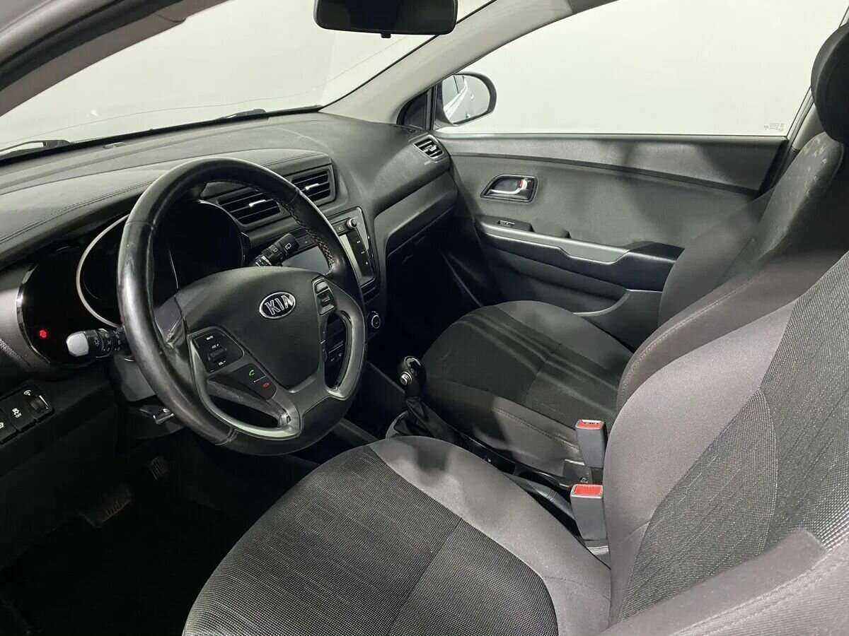 Kia Rio б/у, 2017, Автоматическая. Фото: #7