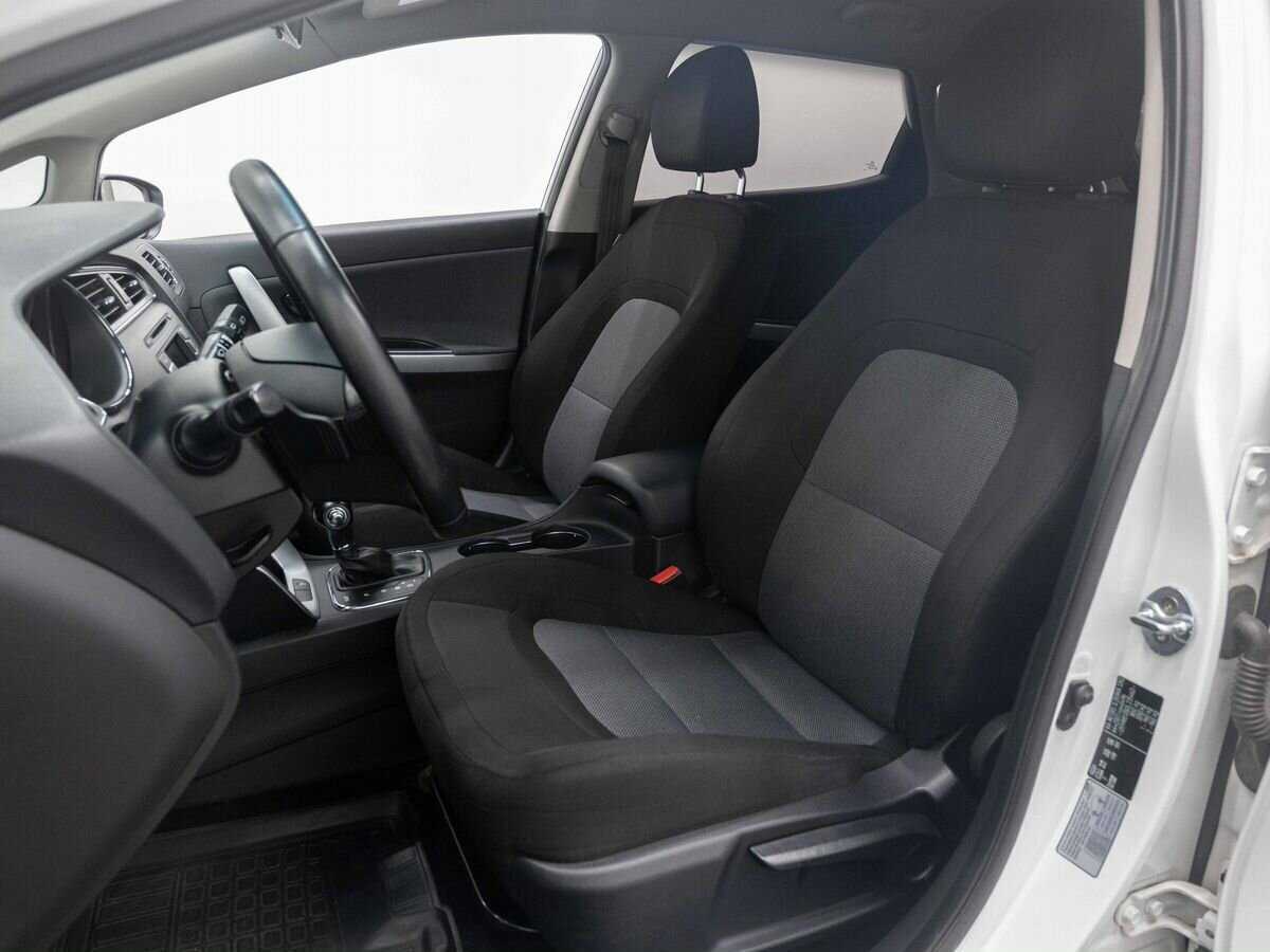 Kia Ceed б/у, 2016, Автоматическая. Фото: #9