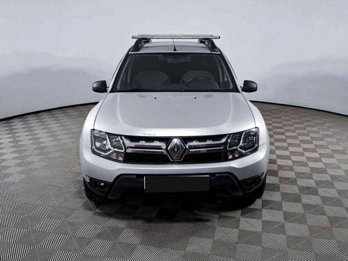 Renault Duster б/у, 2018, Механическая. Фото: #1