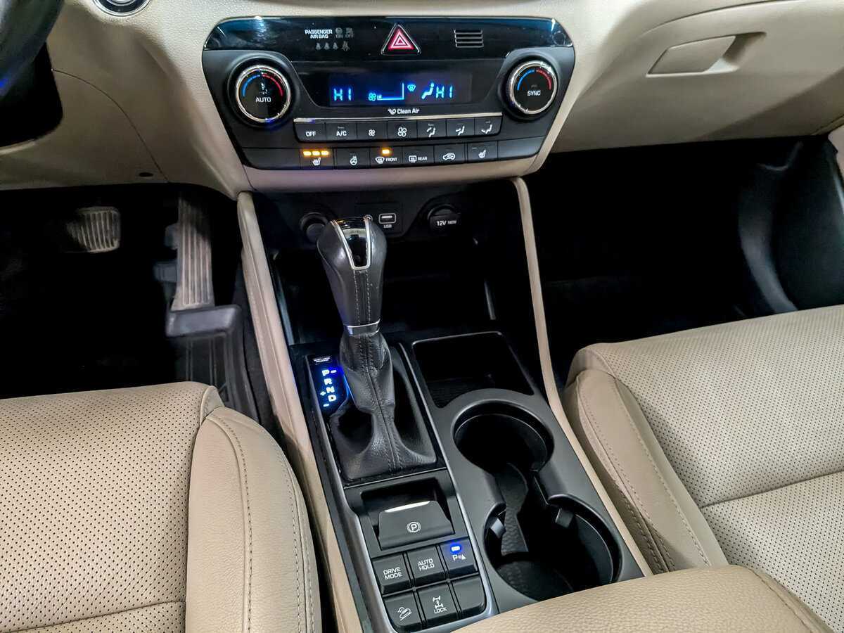 Hyundai Tucson б/у, 2015, Автоматическая. Фото: #22