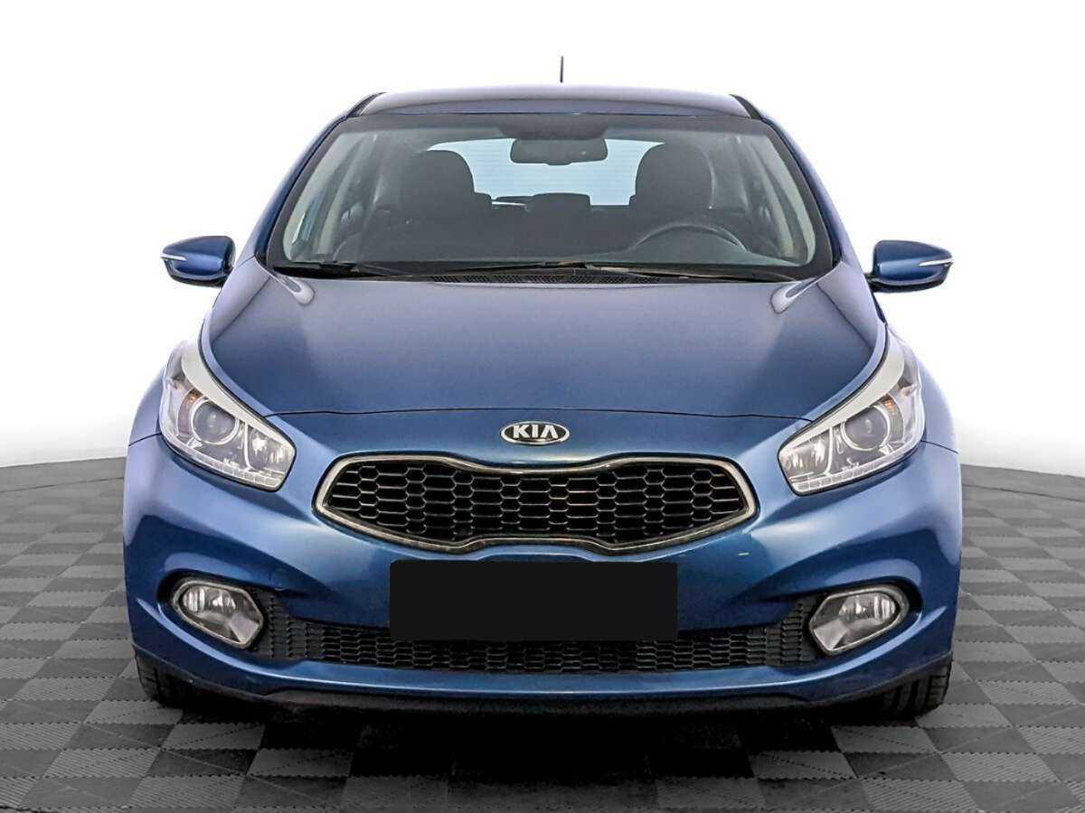 Kia Ceed б/у, 2012, Автоматическая. Фото: #1