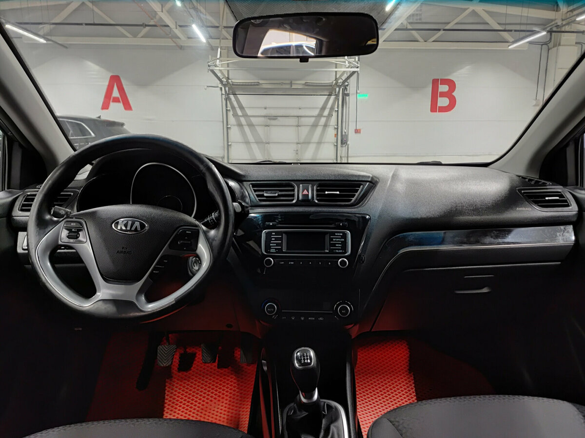 Kia Rio б/у, 2016, Механическая. Фото: #13