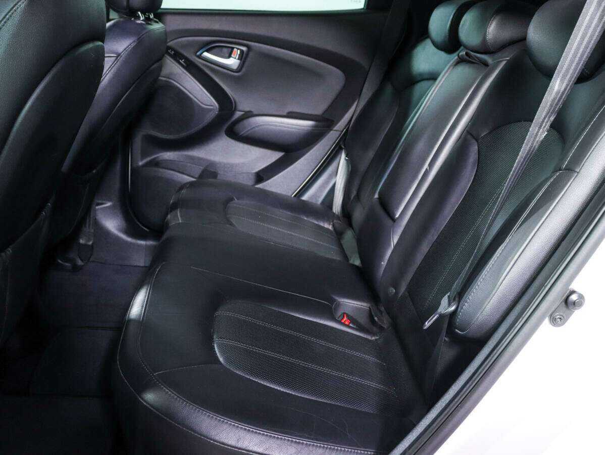 Hyundai ix35 б/у, 2014, Автоматическая. Фото: #7