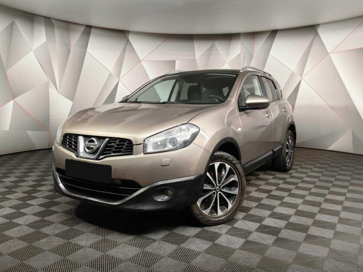 Nissan Qashqai б/у, 2012, Механическая. Посмотреть фото