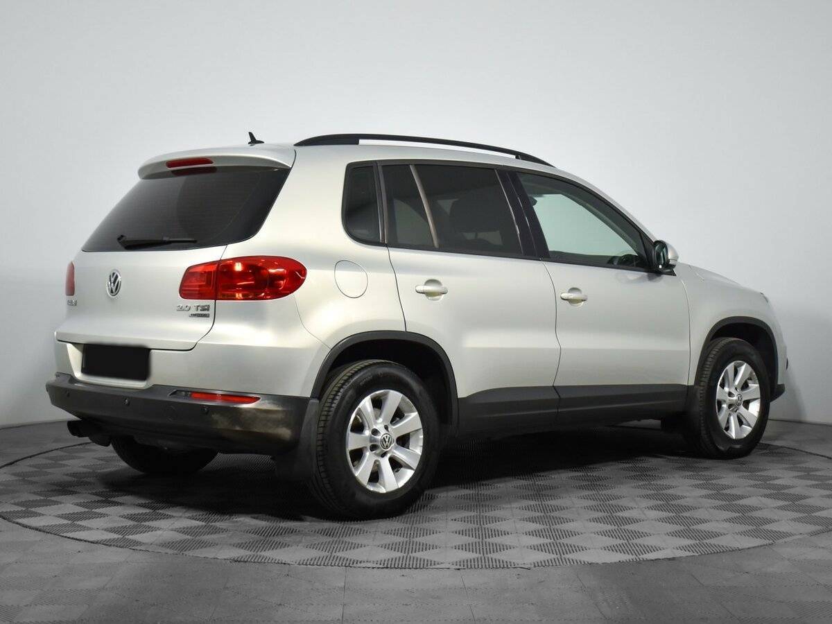 Volkswagen Tiguan б/у, 2013, Автоматическая. Фото: #4