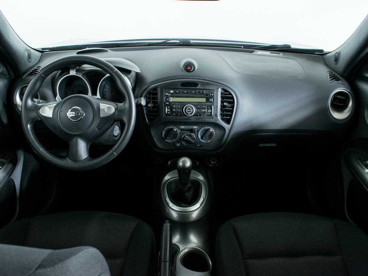 Nissan Juke б/у, 2013, Механическая. Фото: #11