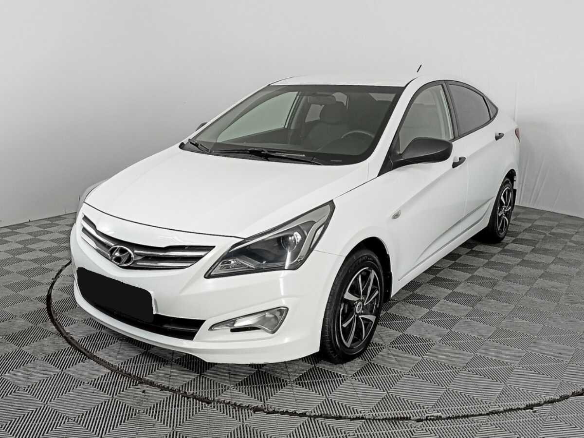 Hyundai Solaris б/у, 2015, Механическая. Посмотреть фото